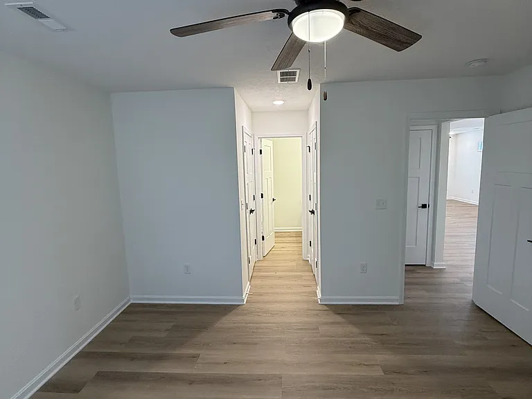 1352 Old Elizabethtown Rd — Photo 9