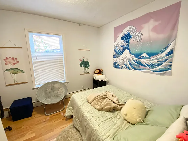 6 Bickford Ave #2 — Photo 4