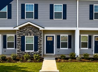 102 Pendleton Pl, Pendleton, SC 29670