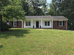 11840 Shady Ln, Chester, VA 23831