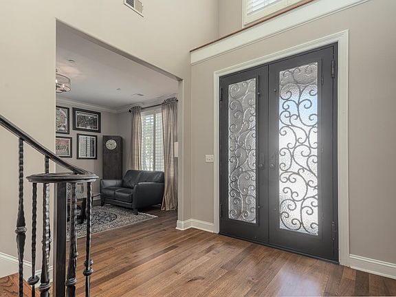 3rd image of 9343 Poplar Grove Cir
