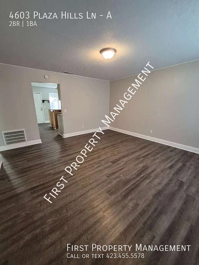 Half Off First Month Rent: Hixson 2bed/1bath Duplex With A Large One Car Garage, Central Ac, Laun... — Photo 4