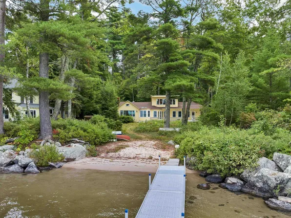 58 Point O Pines Road, Wolfeboro, NH 03894