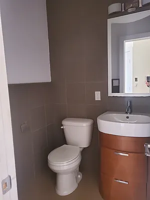 Rented by Frank Valvo Real Estate | media 11