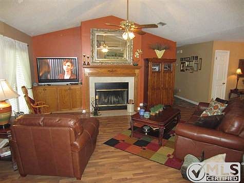 5th image of 2008 Castle Crown Ln #3