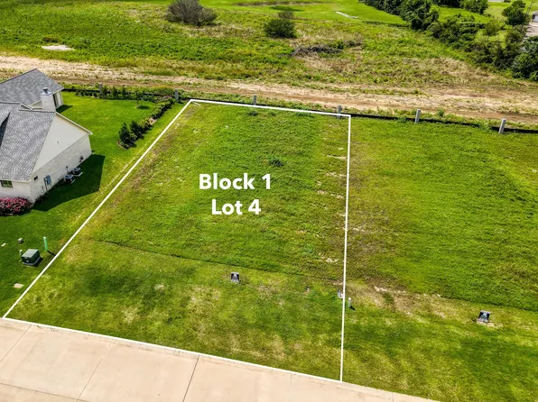 2433 Oak Hollow Ln, Brenham, TX 77833