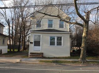 73 E Graham Ave, Hempstead, NY 11550