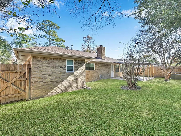 29103 Raestone St — Photo 18