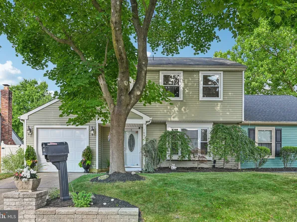 105 Fernshire Ct, Wenonah, NJ 08090