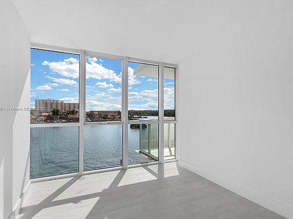 3rd image of 400 Sunny Isles Blvd APT 415