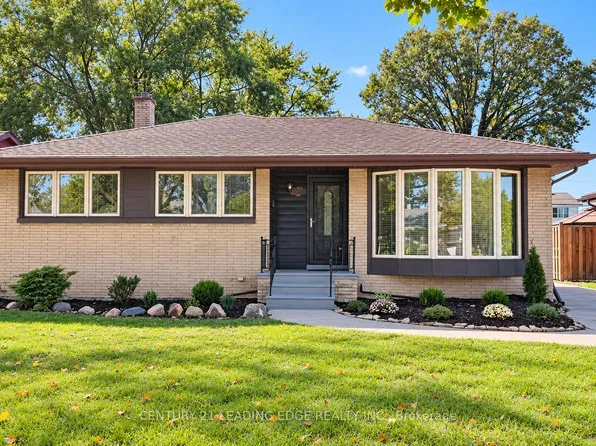 1275 Parkview Ave, Windsor, ON N8S 2X8