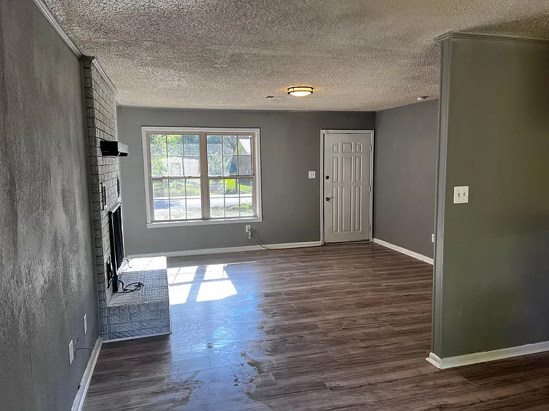 234 N Walco Rd — Photo 11