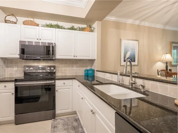 19470 Cromwell Ct APT 103, Fort Myers, FL 33912