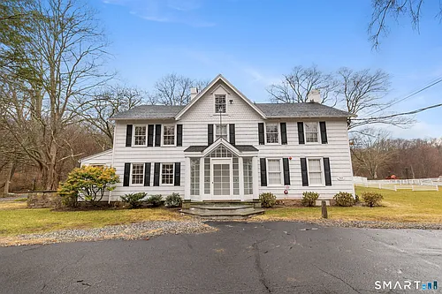523 Danbury Rd #C Photo 1