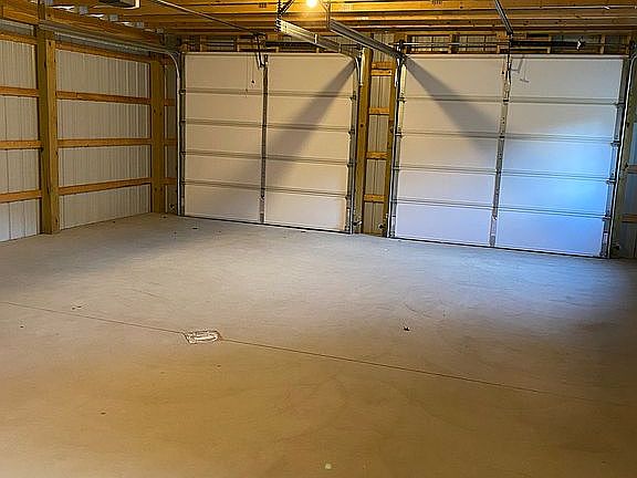 5th image of 218 Victoria Way