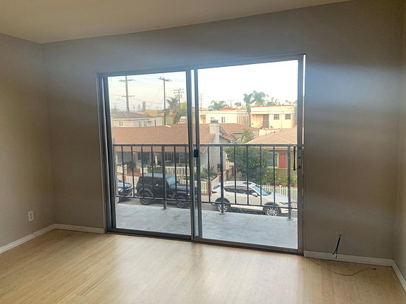 5th image of 185 Quincy Ave Unit 202