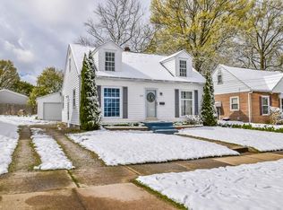 872 N Firestone Blvd, Akron, OH 44306