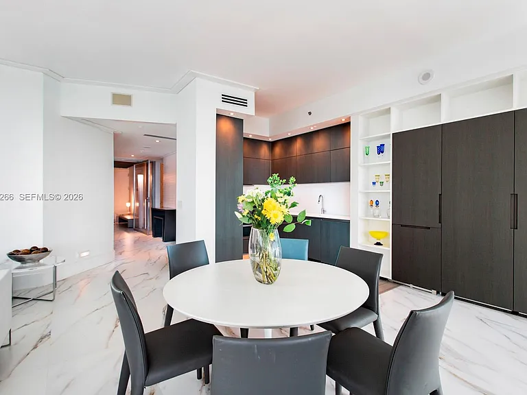 100 S Pointe Dr #3701 — Photo 9