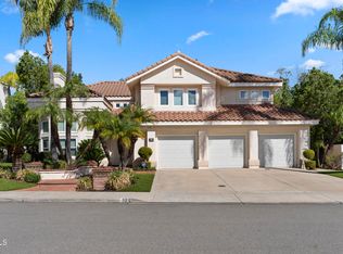 32 Golden Glen Dr, Simi Valley, CA 93065