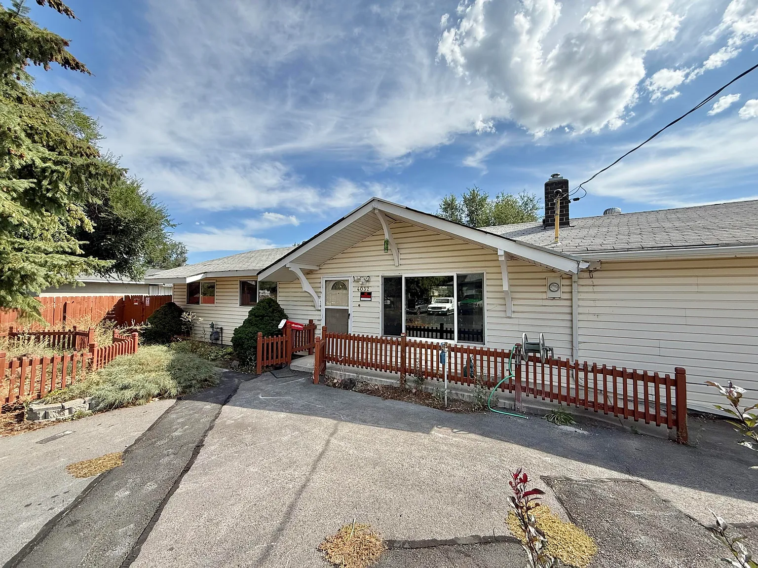 4032 Kelley Dr photo 1