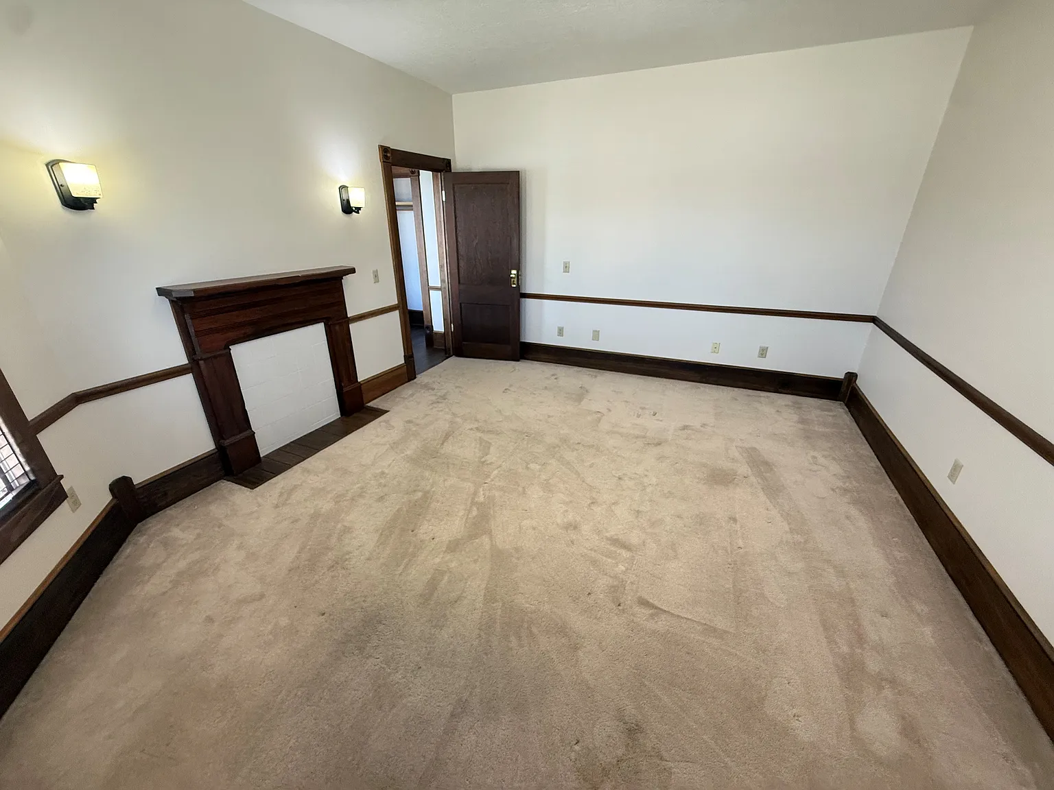 2 bed, 1040 sqft, $1,095 — Photo 3