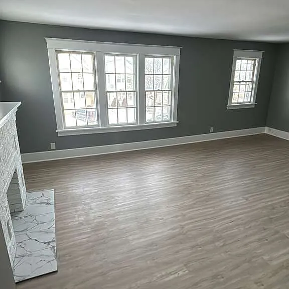 299 Nassau Ave #1 — Photo 3