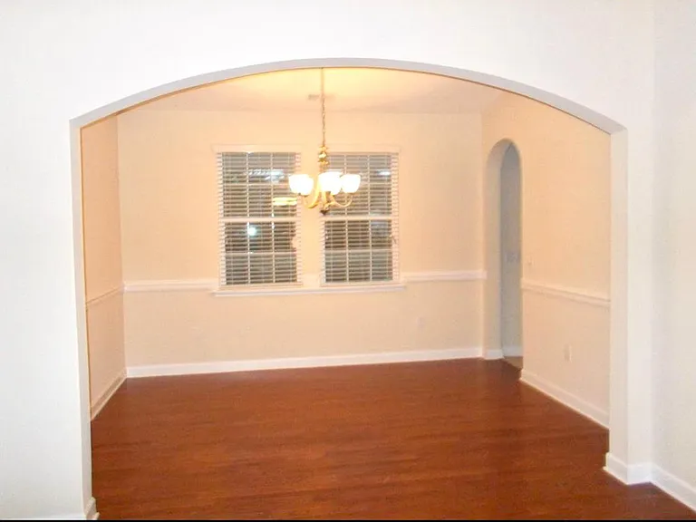 349 Ridge Point Dr — Photo 6