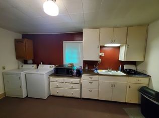 720 Lincoln Ave, Clay Center, KS 67432