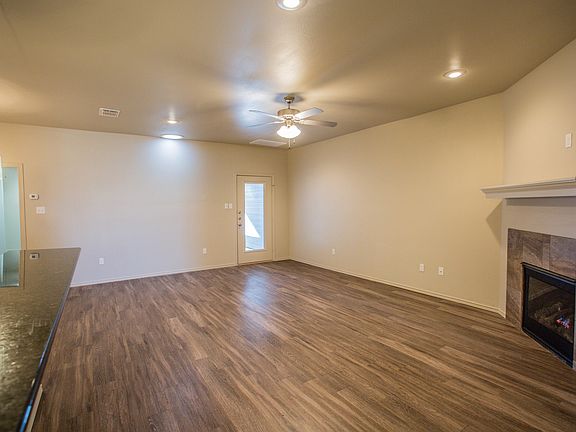 2nd image of 2114 10th St