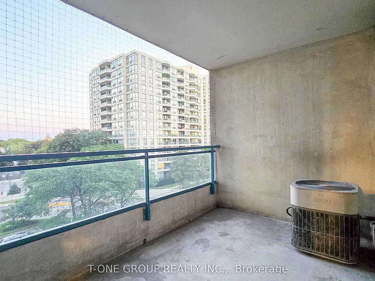 4725 Sheppard Ave E #516 — Photo 22