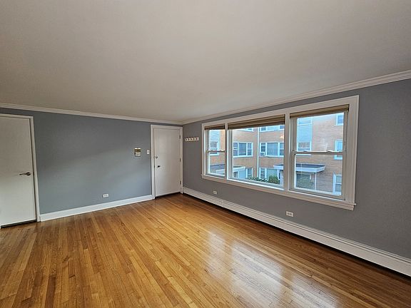 4th image of 6925 W 64th Pl #2F