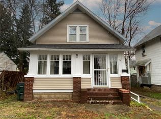 93 22nd St NW, Barberton, OH 44203