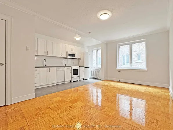 396 Avenue Rd, Toronto, ON