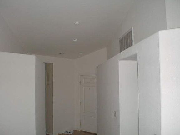 Entry w/ Potshelves