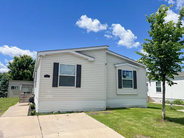 1347 Rolling Hills Dr, Maplewood, MN 55119