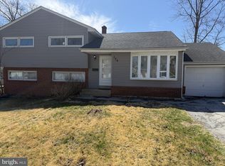 126 S Shelley Dr, Claymont, DE 19703