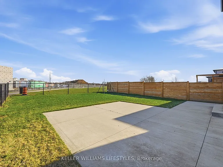 140 Crestview Dr — Photo 34