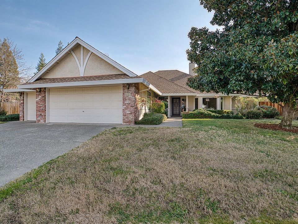 1st image of 107 Cloverdale Ct