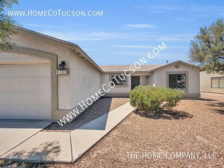 1519 W Bloomfield Pl — Photo 3