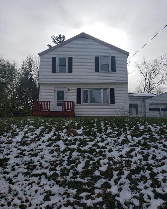 1st image of 217 Lynch Ave