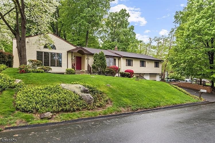 38 Manito Ave, Oakland, NJ 07436 Zillow