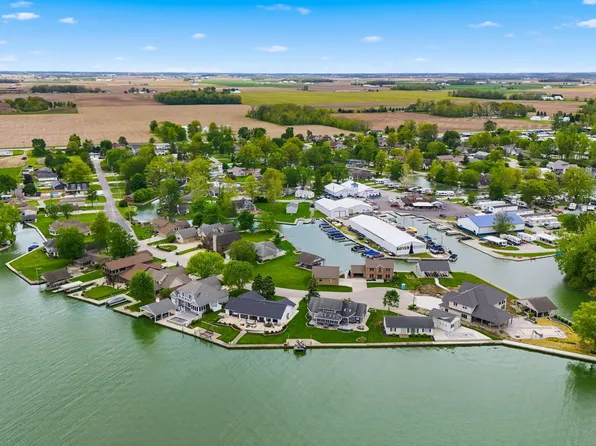 5311 Lake Dr, Celina, OH 45822