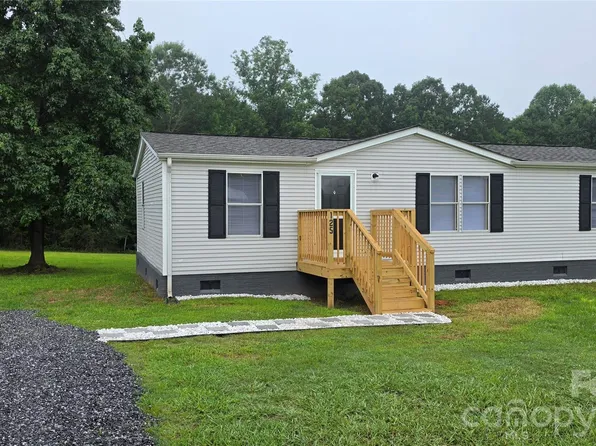 125 Robins Hill Ln #17, Statesville, NC 28677