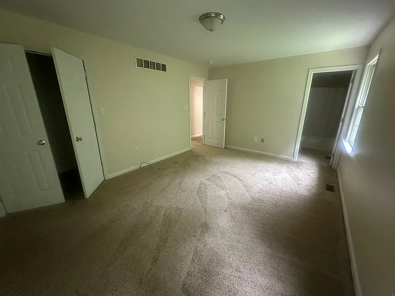 85 Pine Cone Dr — Photo 5