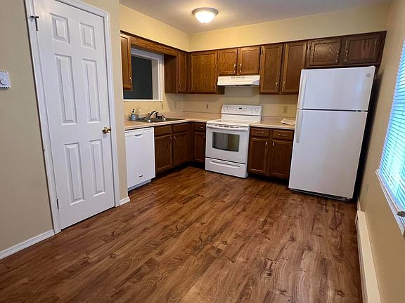 3rd image of 414 N 4th St