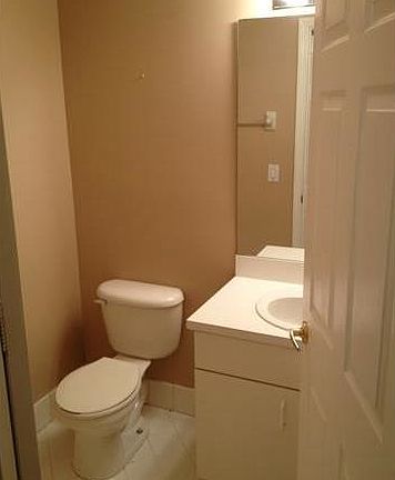 2nd image of 17039 NW 23rd St