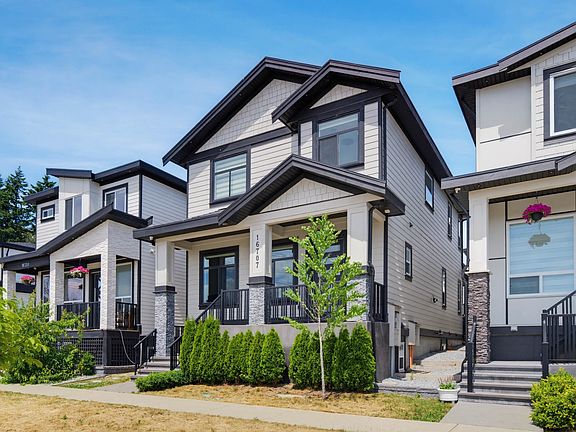 3rd image of 16707 15a Ave