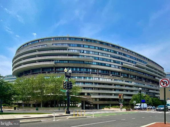 2500 Virginia Ave NW #1108, Washington, DC 20037