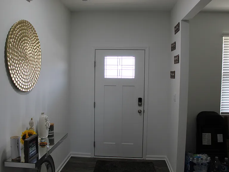 2068 Quail West Dr — Photo 6