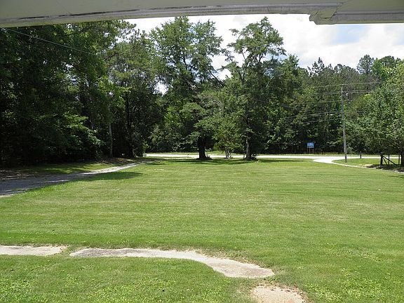 House is distant from street